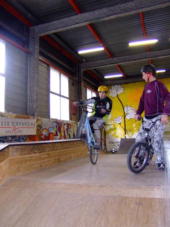 Luc s'essaye au wheeling