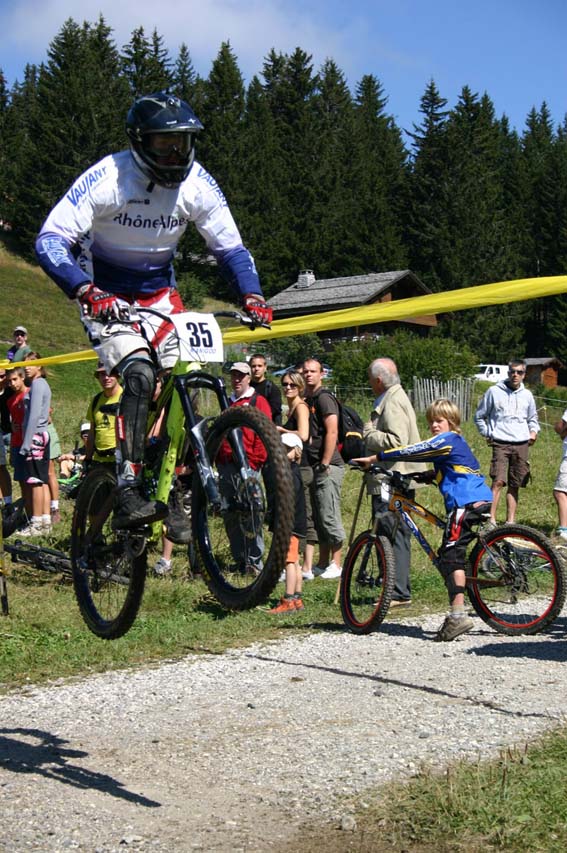 thomas toujours à l'aise en l'air !