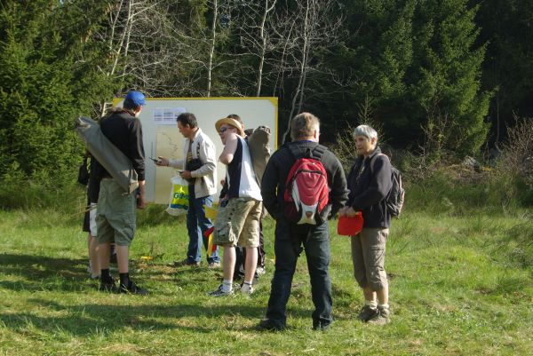 Pascal brieffe des commissaire descente.