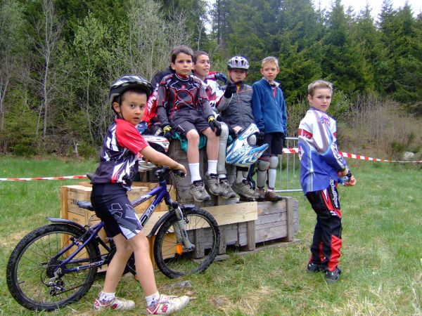 Le hot-site squatté par toute une équipe de champion!