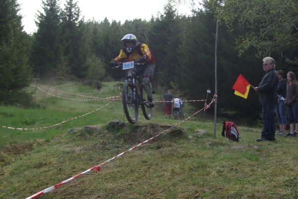 Mr Gouillet,commissaire.