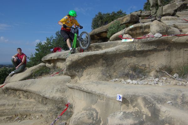 La progression continue.