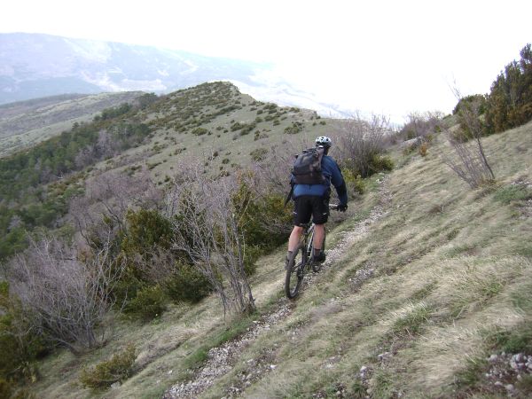 Arrivée à la descente indiquée par Thierry: un morceau d'antologie!