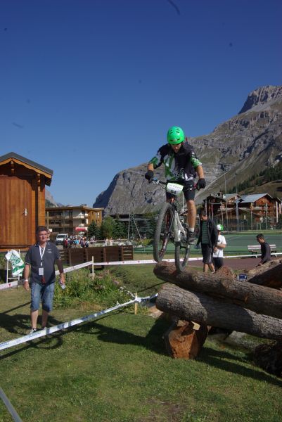 ...avec confiance...