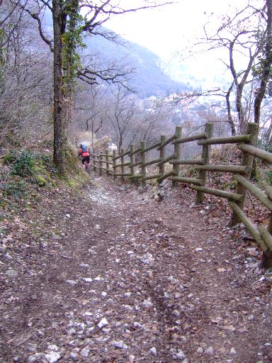 ...d'ou nous rejoignons le Coup de Sabre.... ...d'ou nous rejoignons le Coup de Sabre....