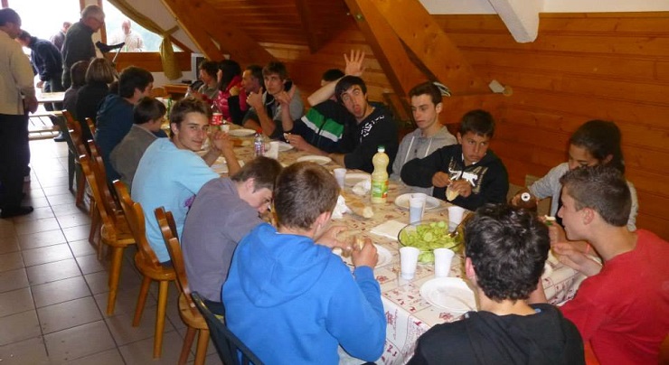 chalet1.jpg